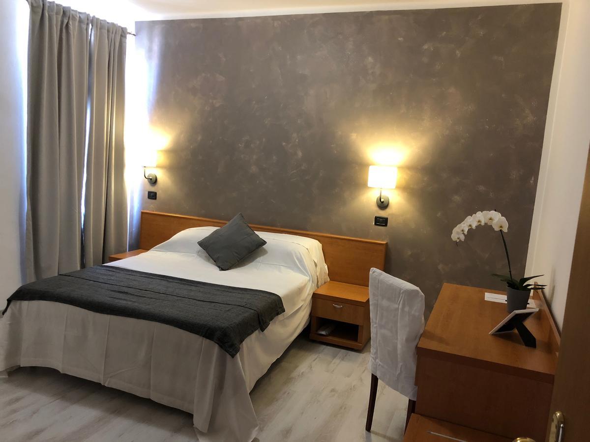 Aquam Albergo Acqui Terme Ngoại thất bức ảnh
