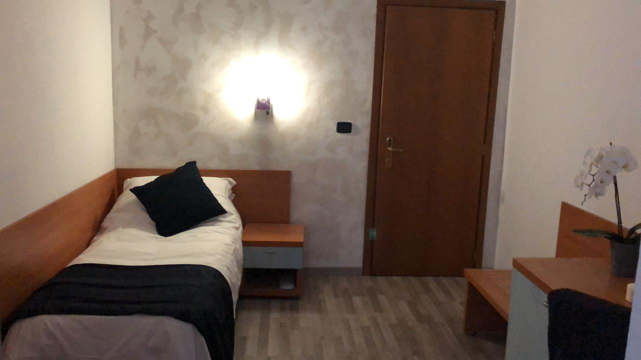 Aquam Albergo Acqui Terme Ngoại thất bức ảnh